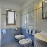 In With Private Pool & Near * Peroj
