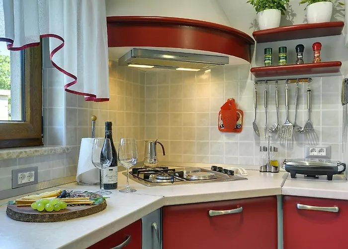 In With Private Pool & Near